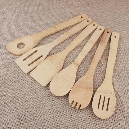 Bamboo and Wood Kitchen Tableware Essentials